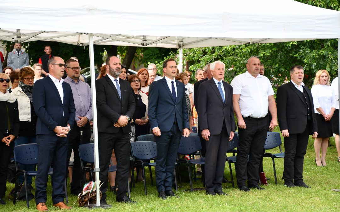 Az összetartozás jegyében